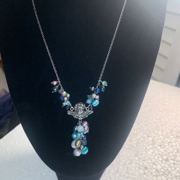 VINTAGE UNWORN STERLING SILVER CHERUB ANGEL  MULTI PEARL NECKLACE - Picture 3 of 10